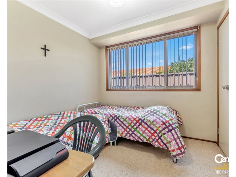 15 Norn Close, Greenfield Park NSW 2176
