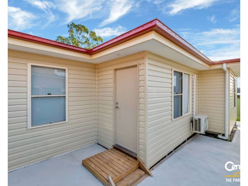 25a Rawson Road, Fairfield West NSW 2165