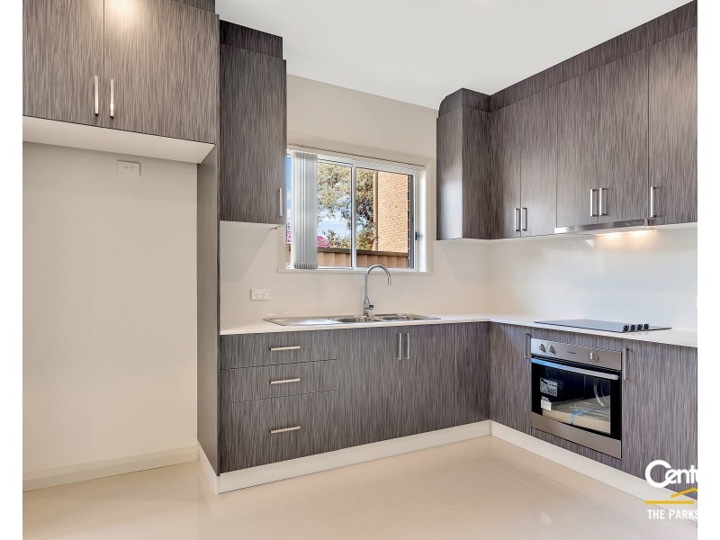 52A Castlereagh Street, Bossley Park NSW 2176