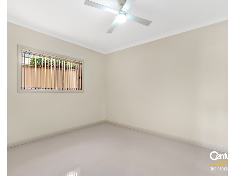 52A Castlereagh Street, Bossley Park NSW 2176