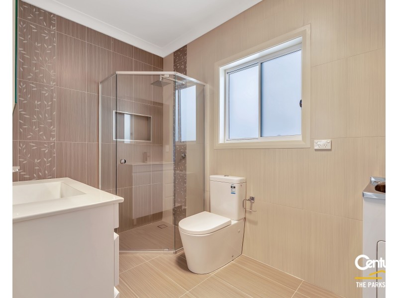 52A Castlereagh Street, Bossley Park NSW 2176