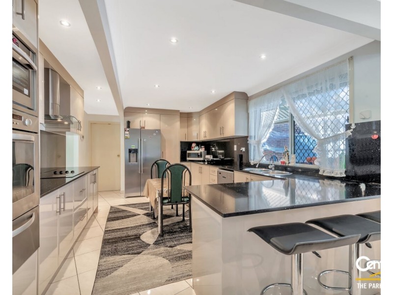 14 Hampshire Place, Wakeley NSW 2176