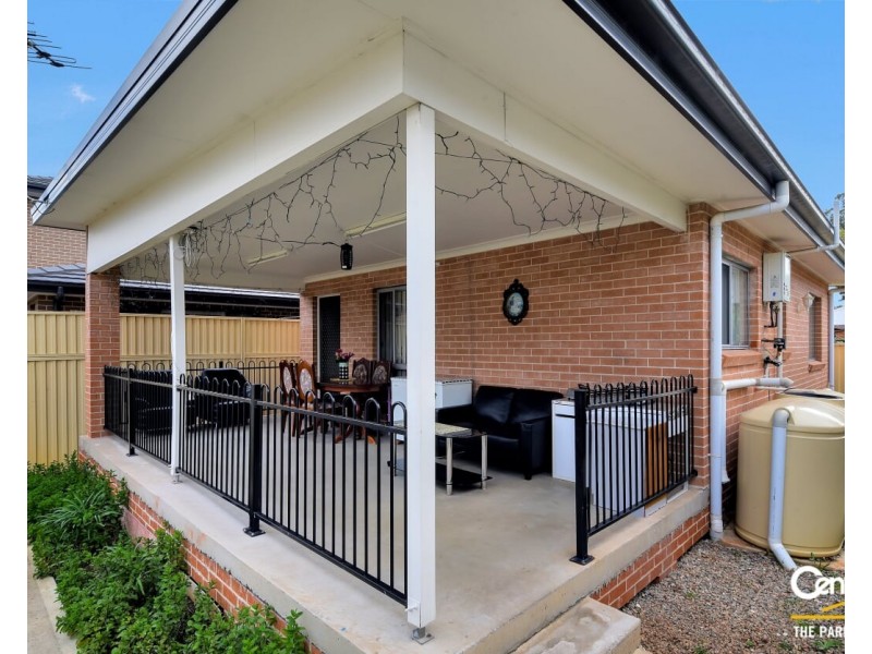 11A  Prairievale Road, Bossley Park NSW 2176