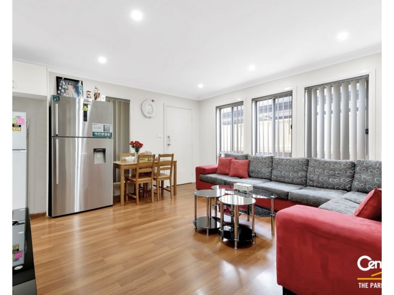 11A  Prairievale Road, Bossley Park NSW 2176