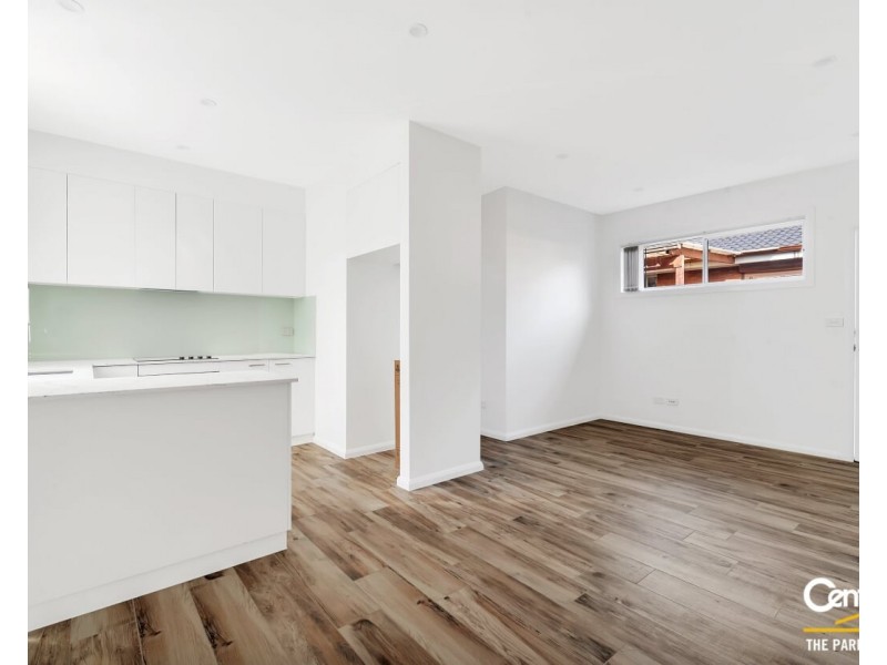 2A Dunleavy Street, Prairiewood NSW 2176