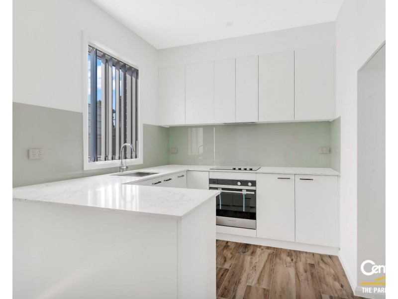 2A Dunleavy Street, Prairiewood NSW 2176