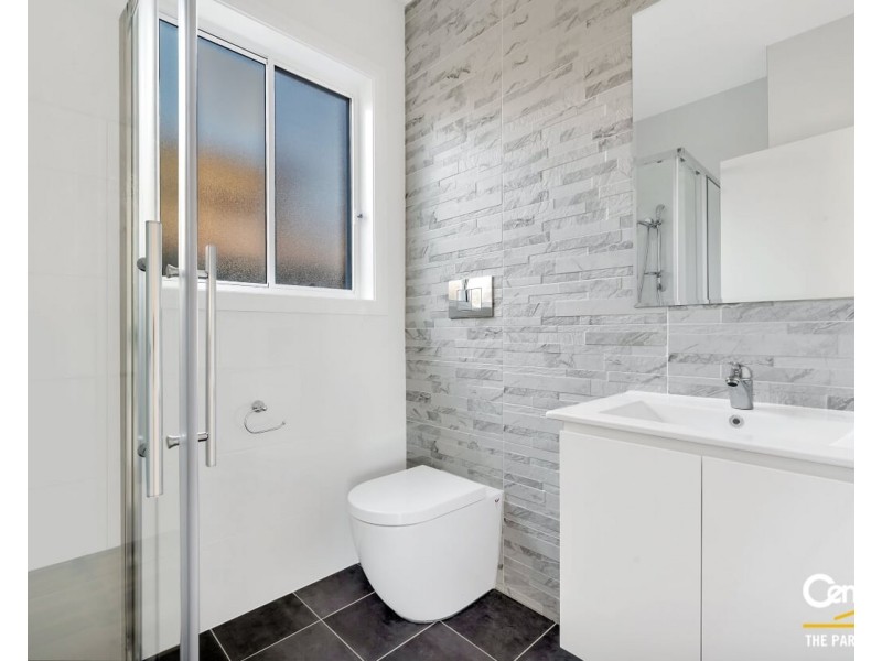 2A Dunleavy Street, Prairiewood NSW 2176