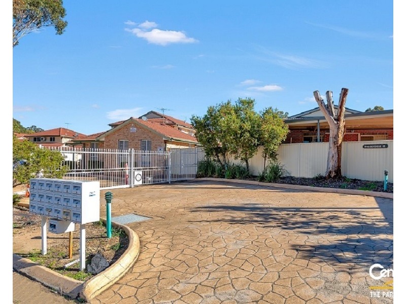 6/59-61 Devenish Street, Greenfield Park NSW 2176