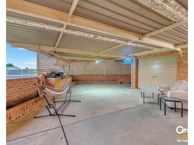 15 Haslewood Place, Hinchinbrook NSW 2168