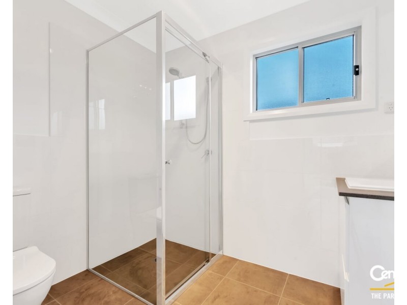 12A  Hope Crescent, Bossley Park NSW 2176