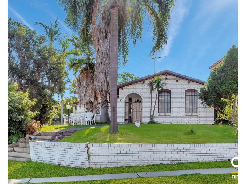 25  Corio Road, Prairiewood NSW 2176