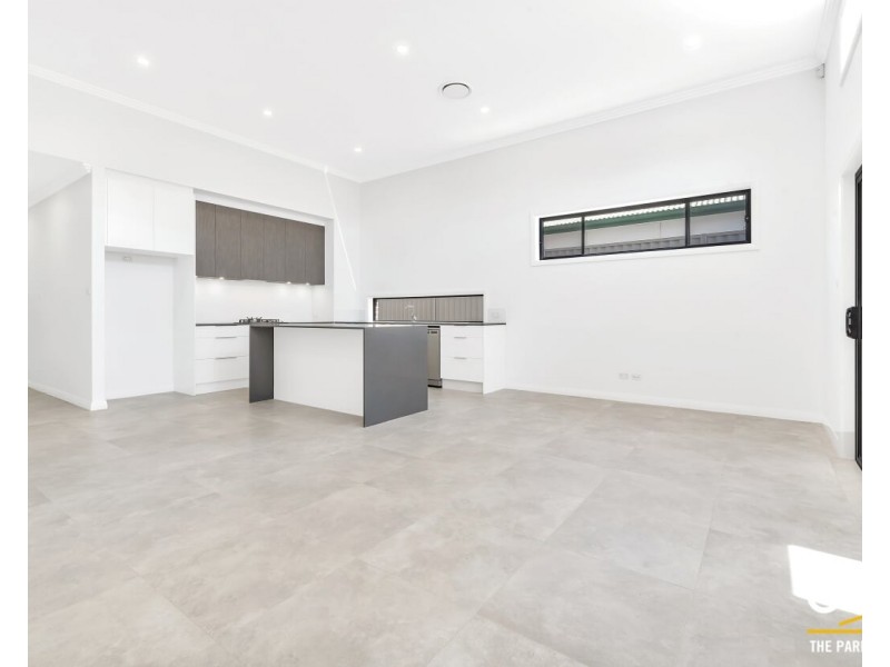 256a  Smithfield Rd, Fairfield West NSW 2165