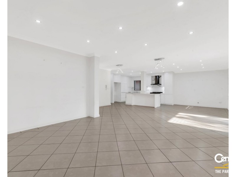 552 Smithfield Road, Greenfield Park NSW 2176