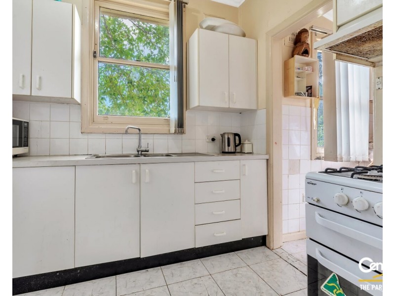 9 Jean Street, Fairfield East NSW 2165