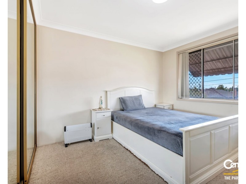 10 Bowler Avenue, Fairfield NSW 2165