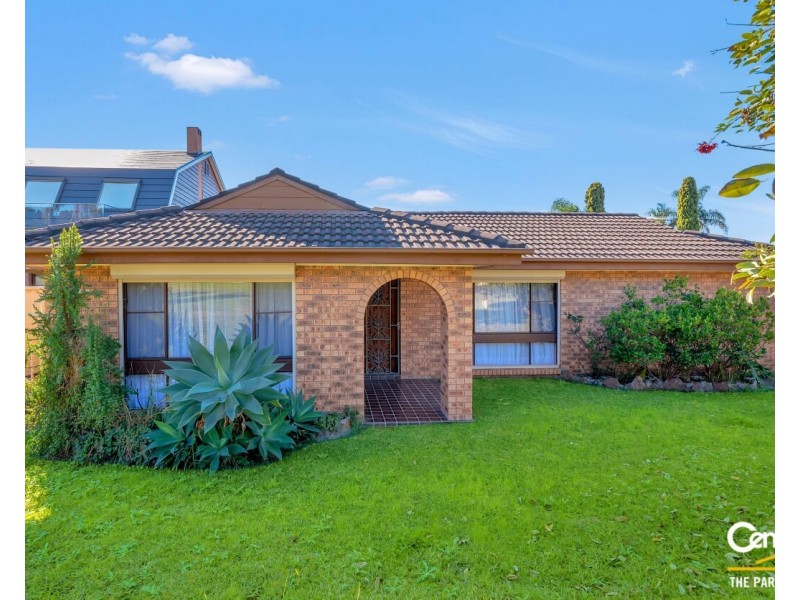 66 Tallowood Crescent, Bossley Park NSW 2176