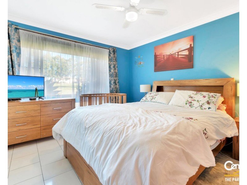 66 Tallowood Crescent, Bossley Park NSW 2176