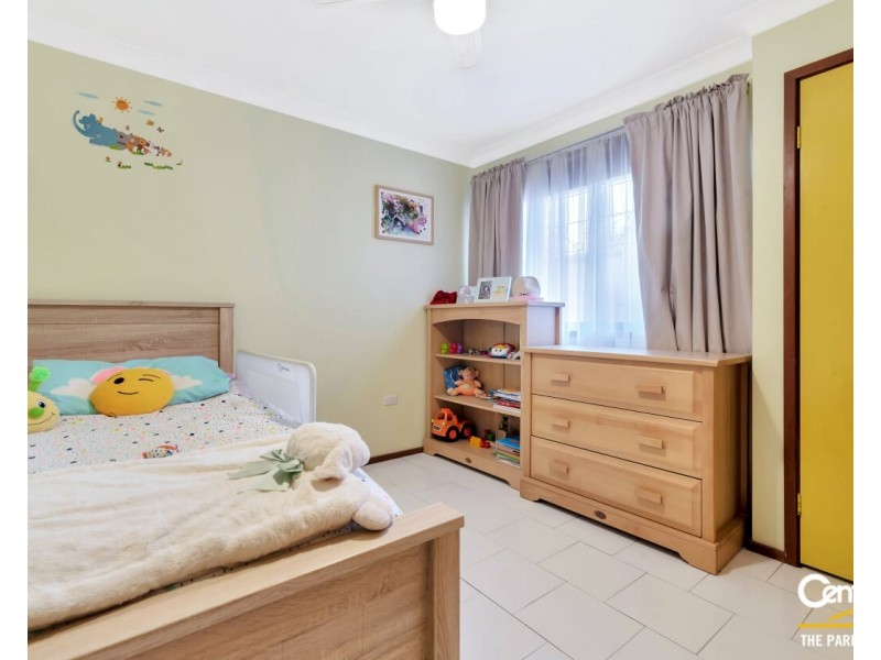 66 Tallowood Crescent, Bossley Park NSW 2176