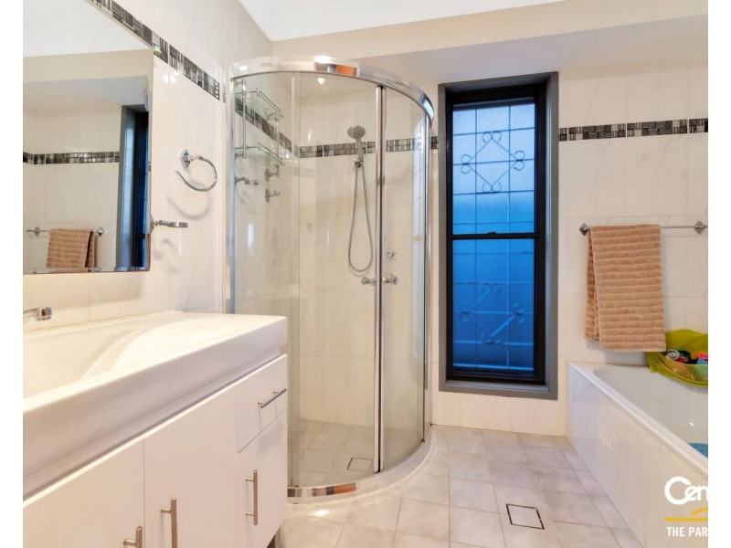 66 Tallowood Crescent, Bossley Park NSW 2176