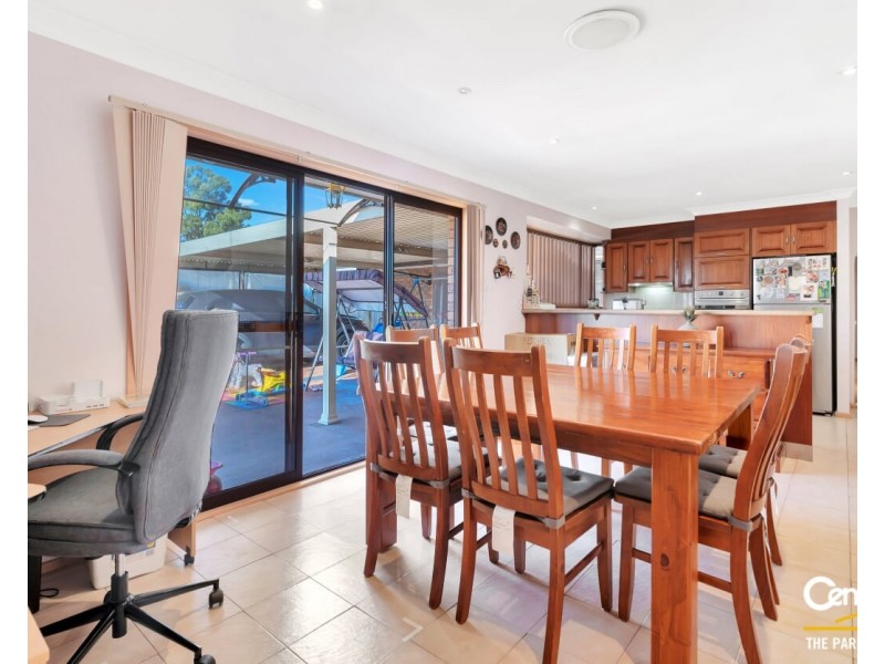 66 Tallowood Crescent, Bossley Park NSW 2176