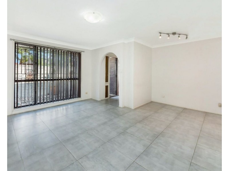 17 Hornet Street, Greenfield Park NSW 2176