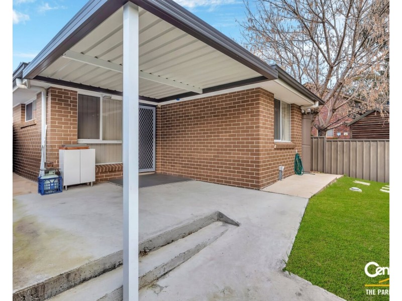 5a   Mersey Close, Bossley Park NSW 2176