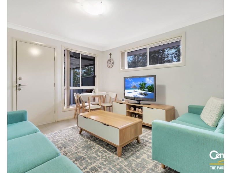 5a   Mersey Close, Bossley Park NSW 2176