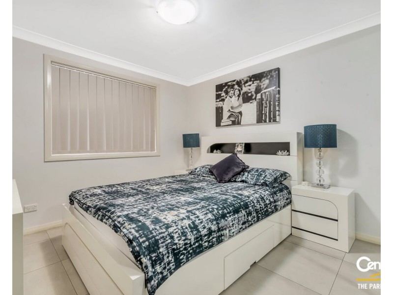 5a   Mersey Close, Bossley Park NSW 2176