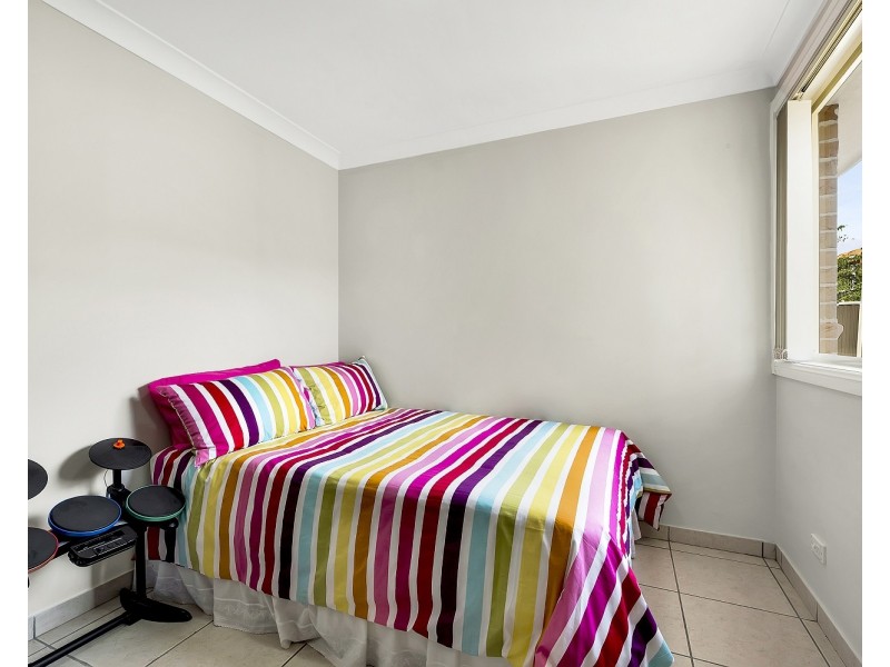 1/90  Allambie Road, Edensor Park NSW 2176