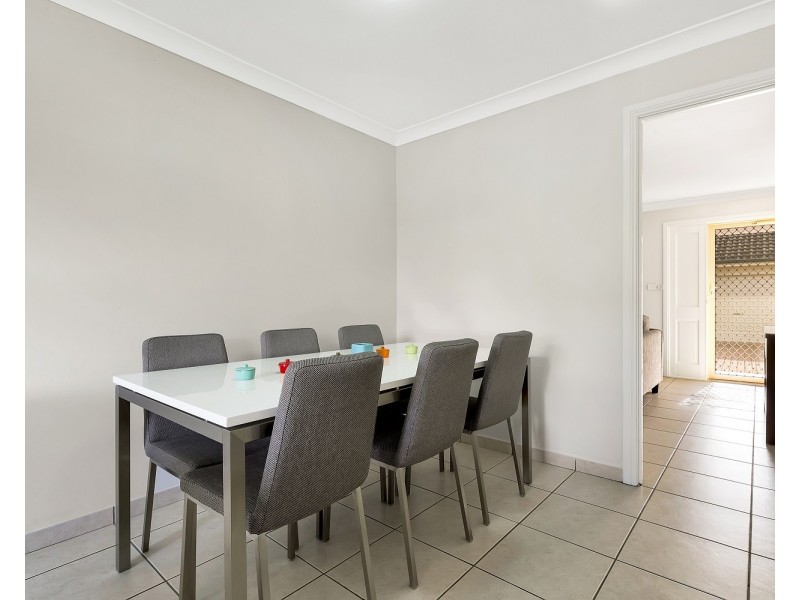 1/90  Allambie Road, Edensor Park NSW 2176