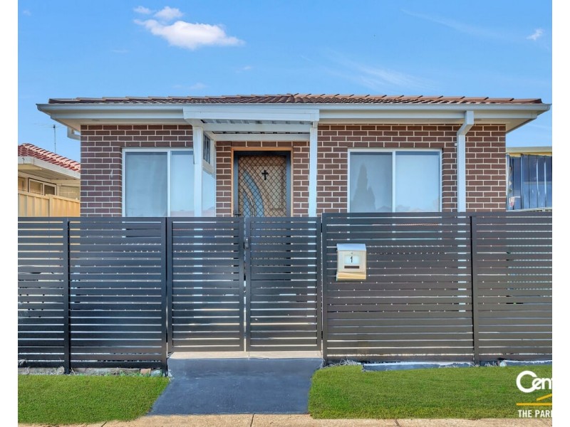 1 Kanuka Street, Bossley Park NSW 2176