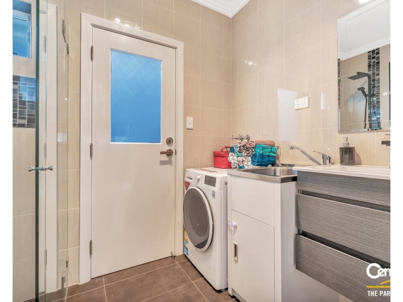 1 Kanuka Street, Bossley Park NSW 2176