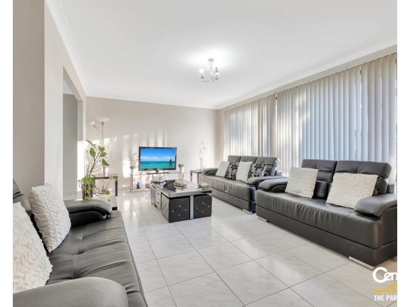 172 Sweethaven Road, Bossley Park NSW 2176