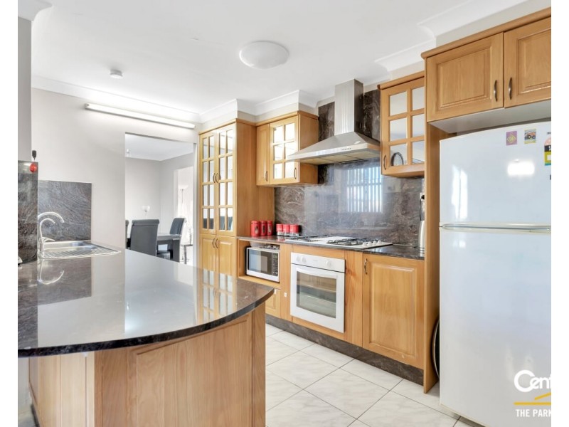 172 Sweethaven Road, Bossley Park NSW 2176