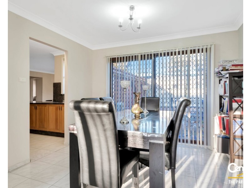 172 Sweethaven Road, Bossley Park NSW 2176