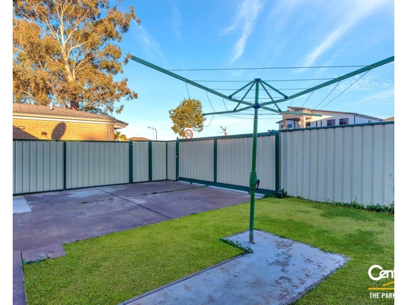 172 Sweethaven Road, Bossley Park NSW 2176