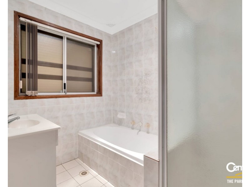 79 Prairievale Road, Bossley Park NSW 2176