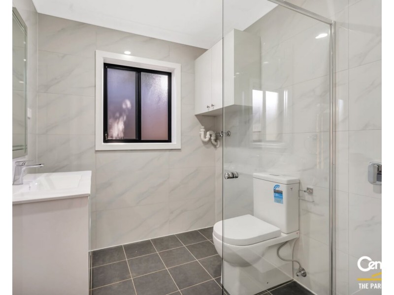 9a Seymour Place, Bossley Park NSW 2176