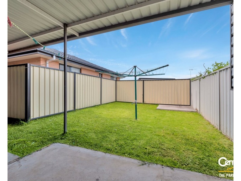 31 Galloway Street, Bossley Park NSW 2176