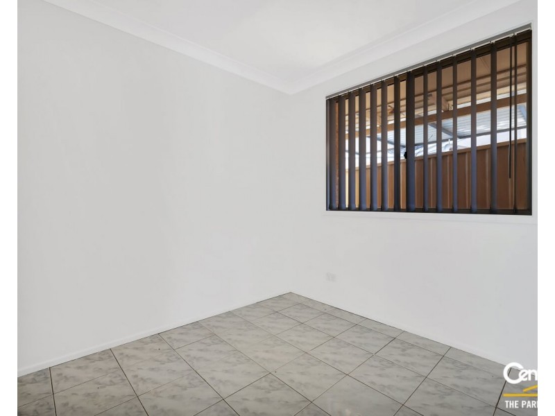 5 Tsar Close, Cecil Hills NSW 2171