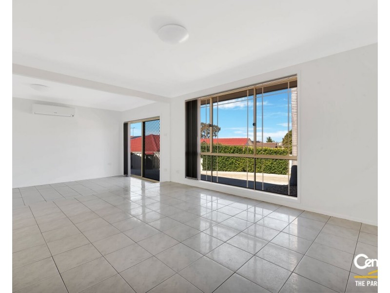 5 Tsar Close, Cecil Hills NSW 2171