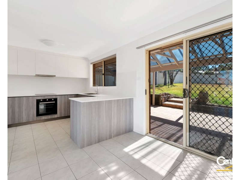 5 Tsar Close, Cecil Hills NSW 2171