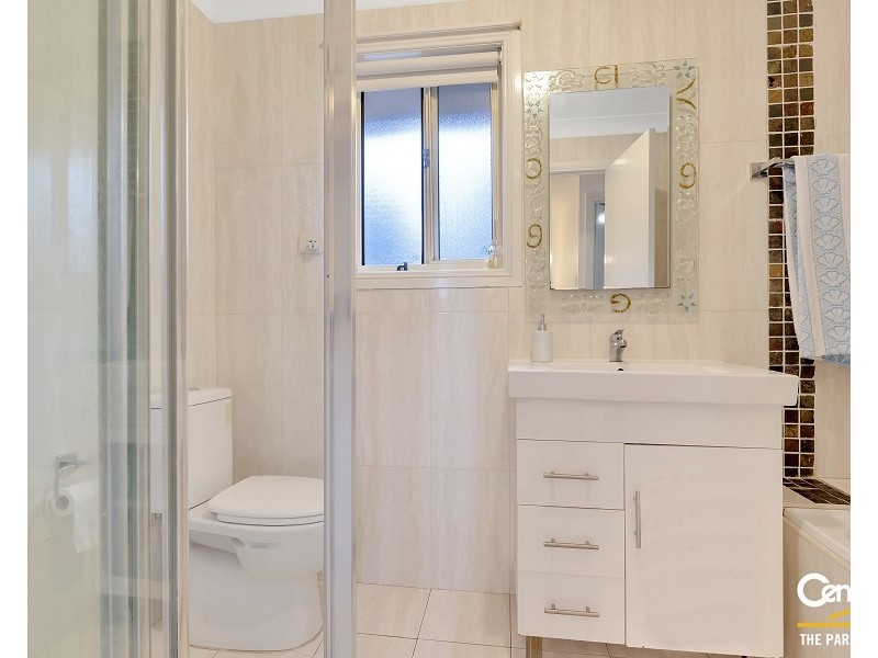 2/11-15 Greenfield Road, Greenfield Park NSW 2176