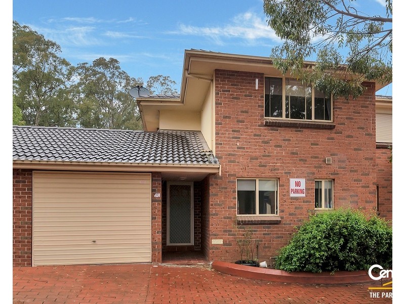 2/11-15 Greenfield Road, Greenfield Park NSW 2176