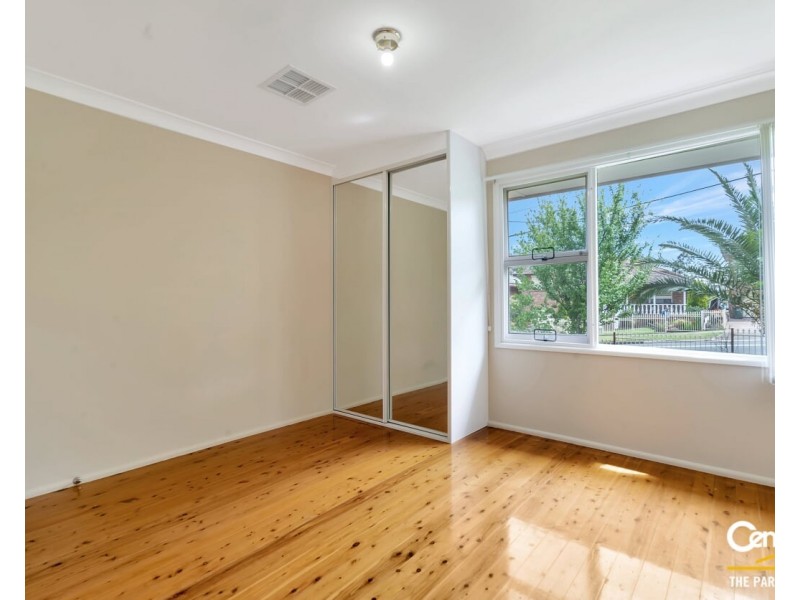 35 Garment Street, Fairfield West NSW 2165