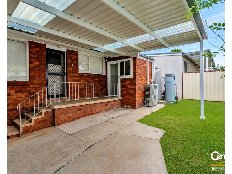 35 Garment Street, Fairfield West NSW 2165