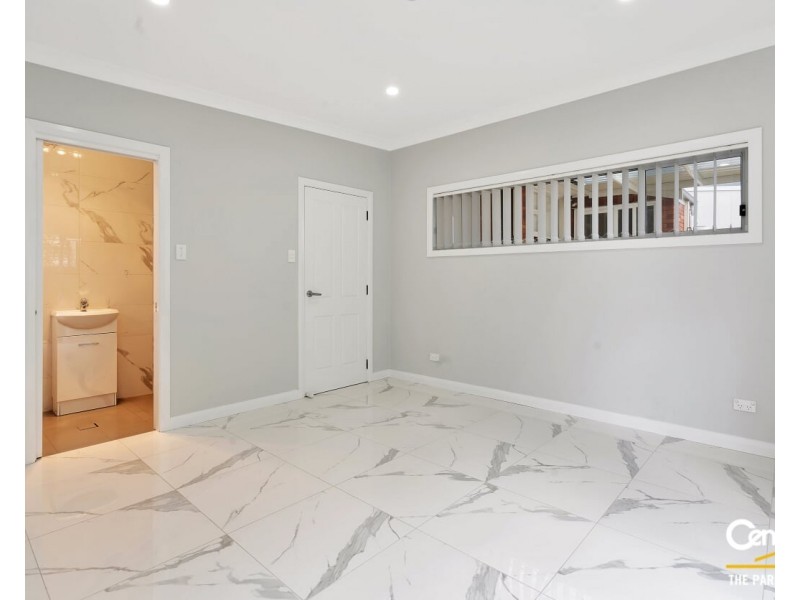 35 Garment Street, Fairfield West NSW 2165