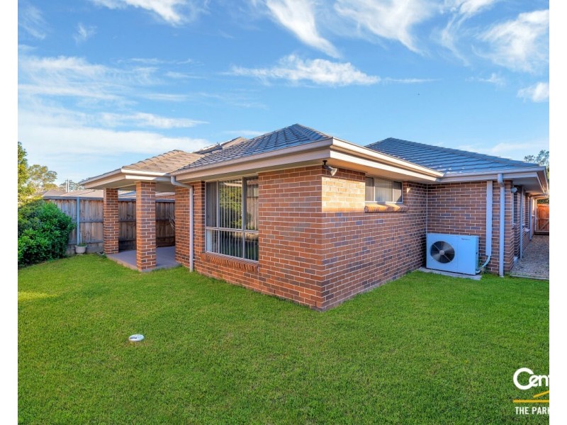 30 Rosedale Circuit, Carnes Hill NSW 2171