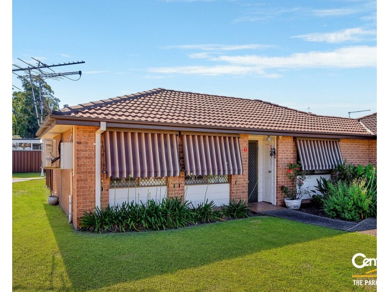 1/26 Turquoise Crescent, Bossley Park NSW 2176