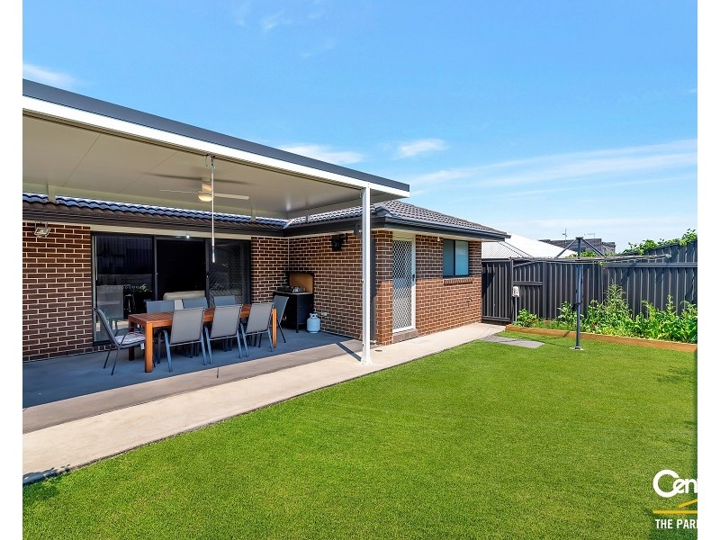 14 Little John Street, Middleton Grange NSW 2171